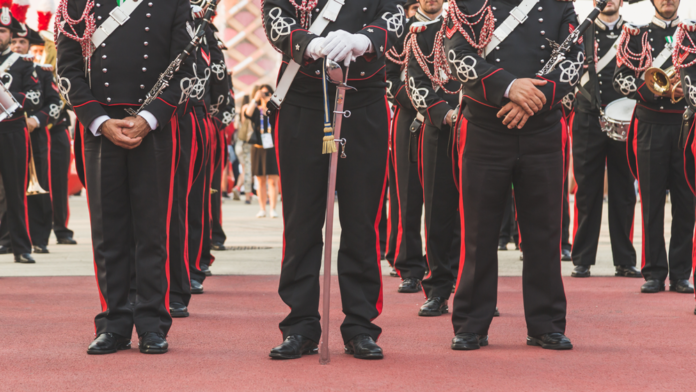 carabinieri-schierati