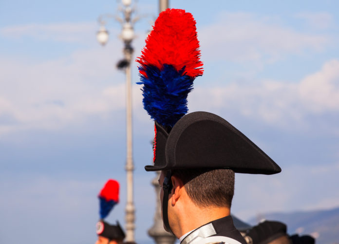 Carabinieri e Libera contro le mafie Carabinieri e Libera contro le mafie