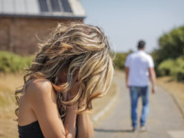 Litiga con l’ex, gli sequestrano le armi