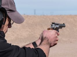 Legittima difesa: pistola o revolver? Legittima difesa: pistola o revolver?
