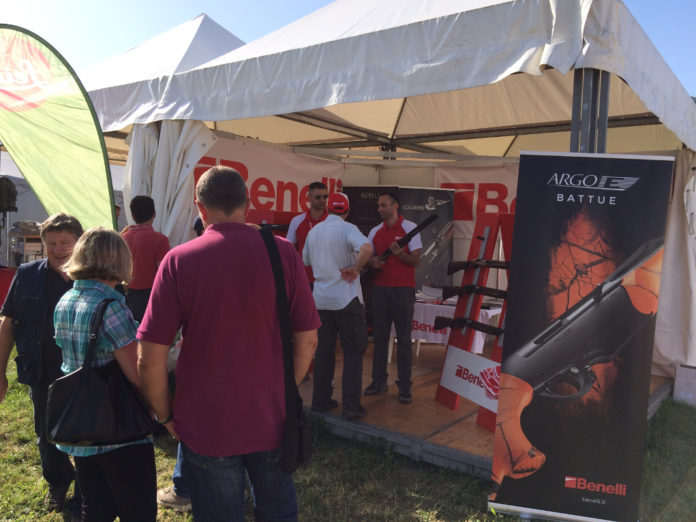 Benelli alla fiera di Casella Benelli alla fiera di Casella