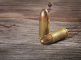 Diciassette anni e la pistola alla cintola Diciassette anni e la pistola alla cintola