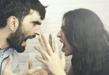 Occhio ai rapporti con ex mogli e compagne Angry couple