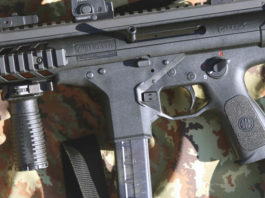 Pmx 9×19 mm Nato, una nuova Beretta sotto l’arco di trionfo Beretta Pmx