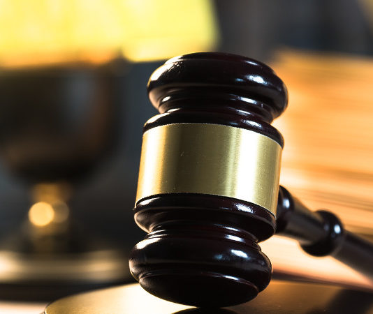 Morte di un ladro, assolto carabiniere dopo 11 anni Judge gavel