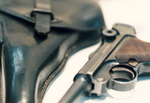 La Luger: approfondimenti su una delle pistole più famose della storia La Luger approfondimenti su una delle pistole più famose della storia