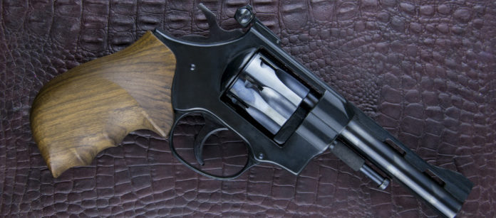 Revolver Revolver