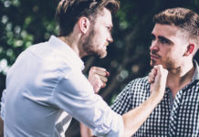 Ora bisogna valutare anche la litigiosità dei condomini Two angry men