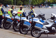 Nuova pistola per la polizia di Berlino: primi dettagli sul contratto Sono uscite alcune notizie sul contratto che rinnova l’equipaggiamento degli agenti della polizia di Berlino con la pistola Heckler & Koch SFP9 TR.
