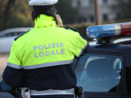 Nuove armi e più agenti per la polizia locale del Comune di Venezia Nuove armi e più agenti per la polizia locale del Comune di Venezia