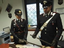 Armi da guerra in casa, un arresto a Castelnuovo Nigra Possesso illegale di armi da guerra e armi clandestine Castelnuovo Nigra