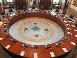 La Bongiorno e Bonafede sulla legittima difesa Sala del Consiglio dei ministri: Bongiorno e Bonafede sulla legittima difesa