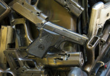 I risultati dell’amnistia delle armi in Baviera Pile of guns
