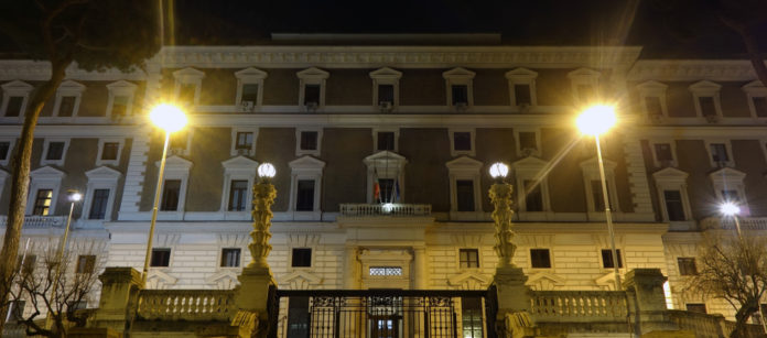 Ministero dell’Interno sulla Direttiva armi Palazzo del Viminale: la circolare del ministero dell’Interno sulla Direttiva armi