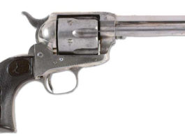 Asta di armi antiche: dal 30 ottobre al 2 novembre Morphy copre 350 anni di storia Colt dello sceriffo Wyatt Earp