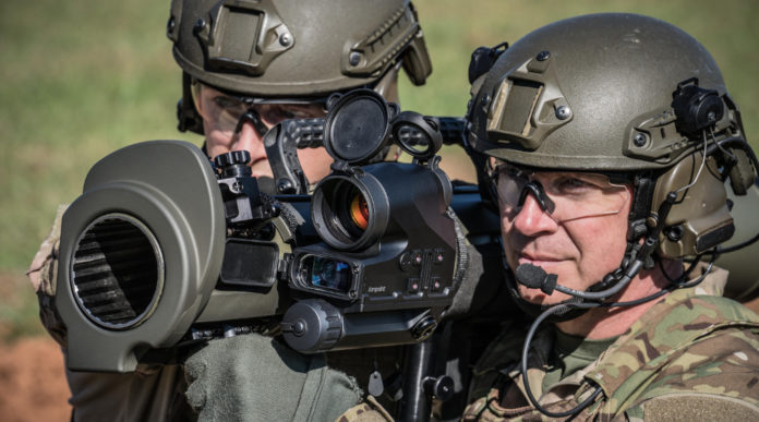 Aimpoint FCS13RE red dot per cannone senza rinculo Aimpoint FCS13RE red dot per cannone senza rinculo