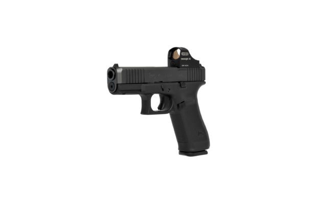 vista di trequarti della pistola compatta crossover glock g45 mos