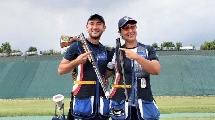 Gabriele Rossetti e Diana Bacosi vincono la medaglia d'oro nella Coppa del Mondo di tiro a volo, specialità skeet mixed team Gabriele Rossetti e Diana Bacosi vincono la medaglia d'oro nella Coppa del Mondo di tiro a volo, specialità skeet mixed team