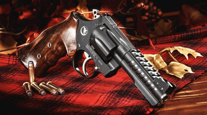 Nighthawk Korth Ranger, il revolver custom con doppia slitta revolver custom Nighthawk Korth Ranger