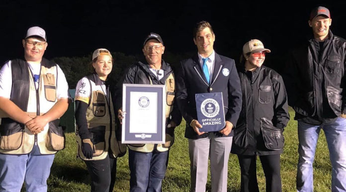 Nuovo record nel tiro a volo, Miller entra nel Guinness dei primati Nuovo record nel tiro a volo, Miller entra nel Guinness dei primati