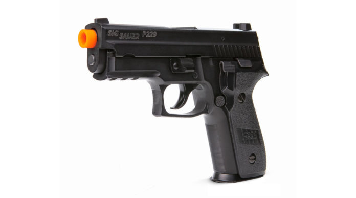 La pistola ad aria compressa Sig Sauer Pro Force P229 Airsoft sbarca sul mercato civile La pistola ad aria compressa Sig Sauer Pro Force P229 Airsoft sbarca sul mercato civile