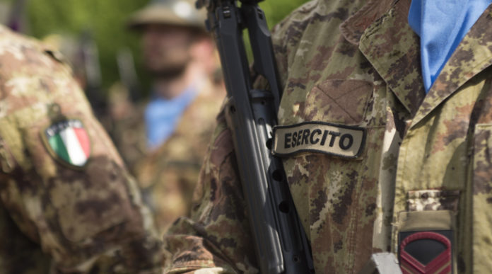 Porto d’armi per difesa agli ufficiali delle forze armate la circolare del ministero Porto d’armi per difesa agli ufficiali delle forze armate la circolare del ministero