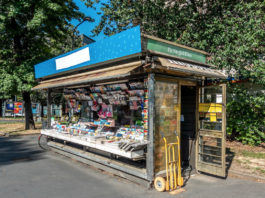 Altre 90.000 mascherine gratis distribuite nelle edicole milanesi