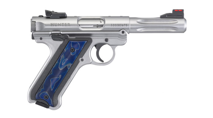 Ruger Mark IV Hunter 40172, la pistola .22 LR con guancette tridimensionali Ruger Mark IV Hunter 40172, la pistola .22 LR con guancette tridimensionali