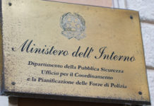 Trasporto di armi, la circolare del Viminale trasporto di armi: insegna del ministero dell'interno, dipartimento di pubblica sicurezza