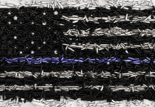 Vendita di armi negli Stati Uniti: cambio di tendenza? vendita di armi negli Stati Uniti: bandiera americana con proiettili