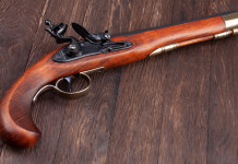 Detenzione di armi antiche ad avancarica e retrocarica: la sentenza detenzione di armi antiche ad avancarica: pistola ad avancarica