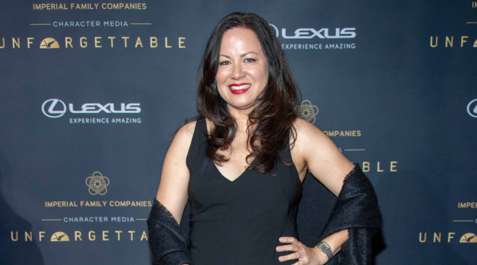 Armi nel cinema la proposta di Shannon Lee, sorella di Brandon Lee Armi nel cinema: la proposta di Shannon Lee, sorella di Brandon Lee