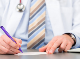 Rinnovo del porto d’armi: il commento legale Rinnovo del porto d’armi: medico firma certificato