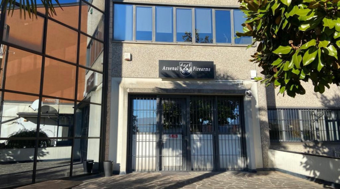Aperta la nuova sede di Arsenal Firearms Aperta la nuova sede di Arsenal Firearms
