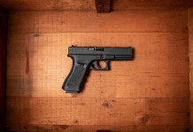 Calibro 9×19 mm e armi in collezione: che si fa col 9×21 Imi? Calibro 9x19 mm e armi in collezione: pistola in scatola di legno