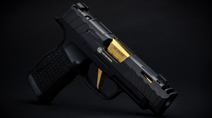 Sig Sauer P365XL Spectre Comp, la pistola microcompatta con carrello custom Sig Sauer P365XL Spectre Comp, la pistola microcompatta con carrello custom