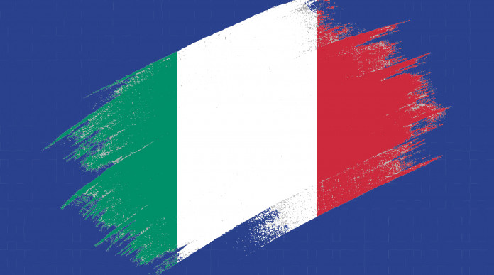Coppa del mondo di skeet, finalmente oro per l’Italia Coppa del mondo di skeet: bandiera italiana su fondo azzurro