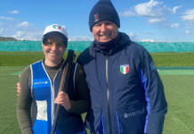 Coppa del mondo di tiro a volo: un argento per l’Italia Coppa del mondo di tiro a volo: Silvana Stanco, medaglia d'argento a Nicosia, insieme al direttore tecnico Albano Pera