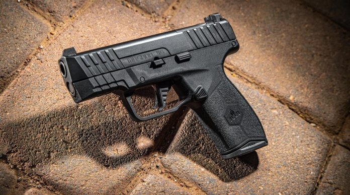 Iwi Masada Slim, la pistola compatta per il porto occulto Iwi Masada Slim, la pistola compatta per il porto occulto