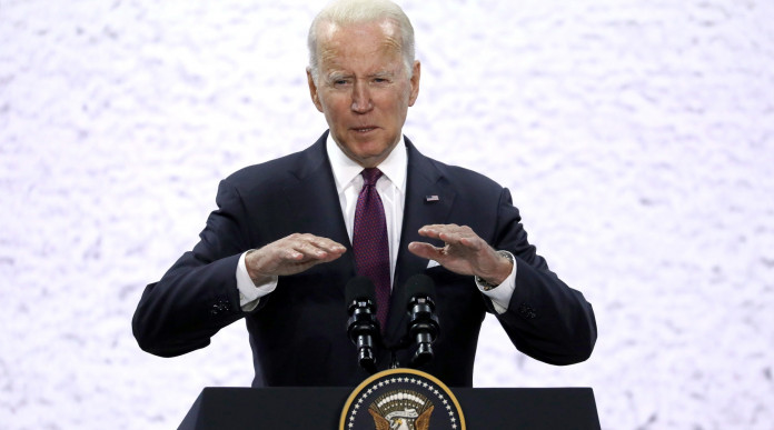 Strage di Uvalde, Biden annuncia restrizioni sulle armi Strage di Uvalde, Biden annuncia restrizioni sulle armi