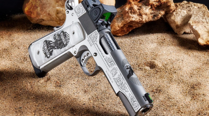 Una versione custom della Springfield Armory Garrison Una versione custom della Springfield Armory Garrison