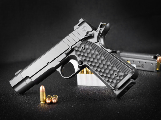 nighthawk fire hawk, pistola custom da collezione