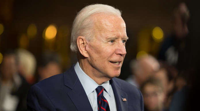 Armi in America, i prossimi obiettivi di Biden Armi in America: Joe Biden, presidente degli Stati Uniti, in primo piano