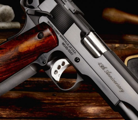 Wilson Combat 45th Anniversary, la pistola da collezione Wilson Combat 45th Anniversary, la pistola da collezione