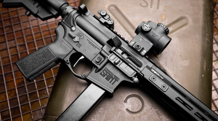 Springfield Armory Saint Victor, la carabina stile Ar-15 in calibro da pistola Springfield Armory Saint Victor, la carabina stile Ar-15 in calibro da pistola