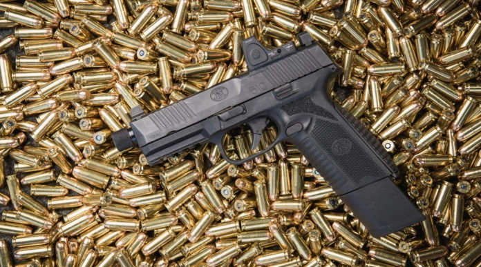 Fn 510 Tactical, la pistola da difesa calibro 10 mm Fn 510 Tactical, la pistola da difesa calibro 10 mm