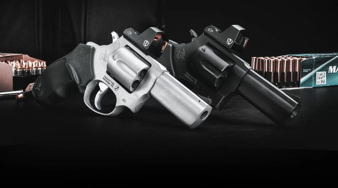 Taurus Defender 856 e 605 Toro, due revolver optic ready Taurus Defender 856 e 605 Toro, due revolver optic ready