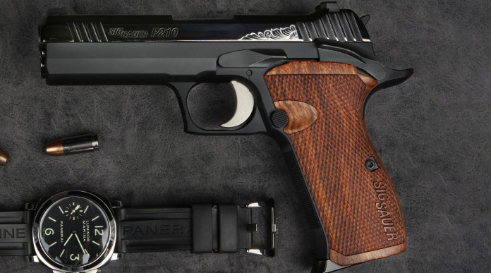 La pistola da difesa Sig Sauer P210 Carry si fa custom La pistola da difesa Sig Sauer P210 Carry si fa custom