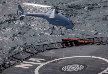 Testato sistema di volo senza pilota da una nave in mare Testato sistema di volo senza pilota da una nave in mare
