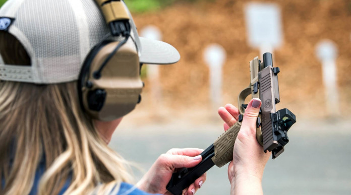 Fn 502 Mrd, la pistola rimfire optic ready Fn 502 Mrd, la pistola rimfire optic ready